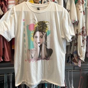 Retro Madonna tee size large
